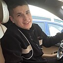 Илья, 22 года
