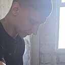 Он, 29 лет