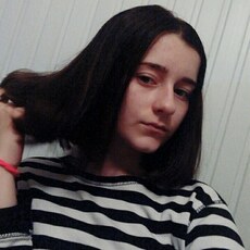 Фотография девушки Алинка, 19 лет из г. Усть-Каменогорск
