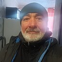 Роберт, 52 года