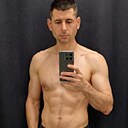 Married, 34 года
