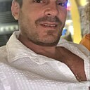 Йй, 37 лет