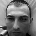 Макс, 33 года