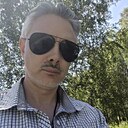 Лев, 42 года