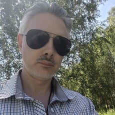 Фотография мужчины Лев, 42 года из г. Тюмень