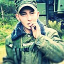 Максим, 24 года