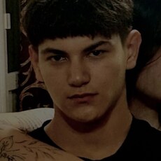 Фотография мужчины Radmir, 19 лет из г. Астрахань