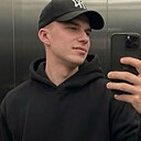 Олег, 23 года