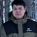 Макс, 25 лет
