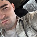 Денис, 23 года