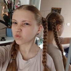 Фотография девушки Света, 18 лет из г. Новороссийск