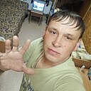 Ден, 44 года