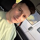 Михаил, 32 года
