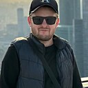 Олег, 34 года