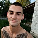 Артем, 24 года
