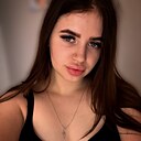Карина, 22 года