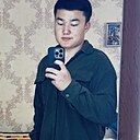 Уласбек, 19 лет