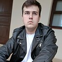Максим, 19 лет