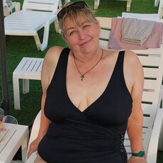 Фотография девушки Надежда, 63 года из г. Омск