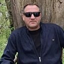 Max, 41 год