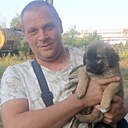 Сейчас, 38 лет