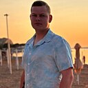 Макс, 25 лет
