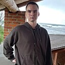 Денис, 24 года