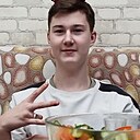 Максим, 20 лет