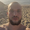 Артем, 22 года