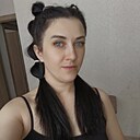 Miss Avenue, 34 года