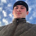 Илхом, 22 года