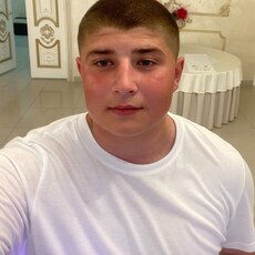 Фотография мужчины Ярослав, 18 лет из г. Курган