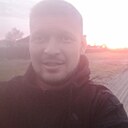 Макс, 32 года