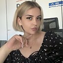 Олечка, 24 года