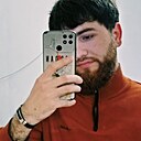 Aka, 24 года
