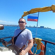 Фотография мужчины Илья, 34 года из г. Санкт-Петербург