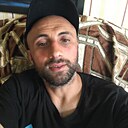 Akaki, 32 года