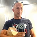 Freeman, 42 года