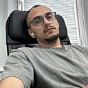 Хусейн, 30 лет