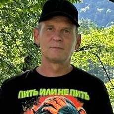 Фотография мужчины Михаил, 48 лет из г. Новопавловск
