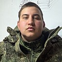Роман, 19 лет