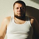 Максим, 33 года