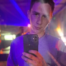 Фотография мужчины Алексей, 23 года из г. Новый Уренгой