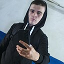 Денис, 23 года