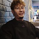 Динар, 28 лет