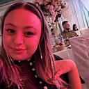Тамила, 22 года