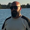 Адил, 31 год