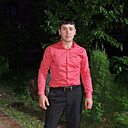 Вардан, 34 года