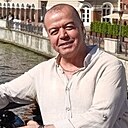 Murad, 54 года