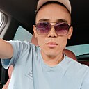 Qara, 33 года